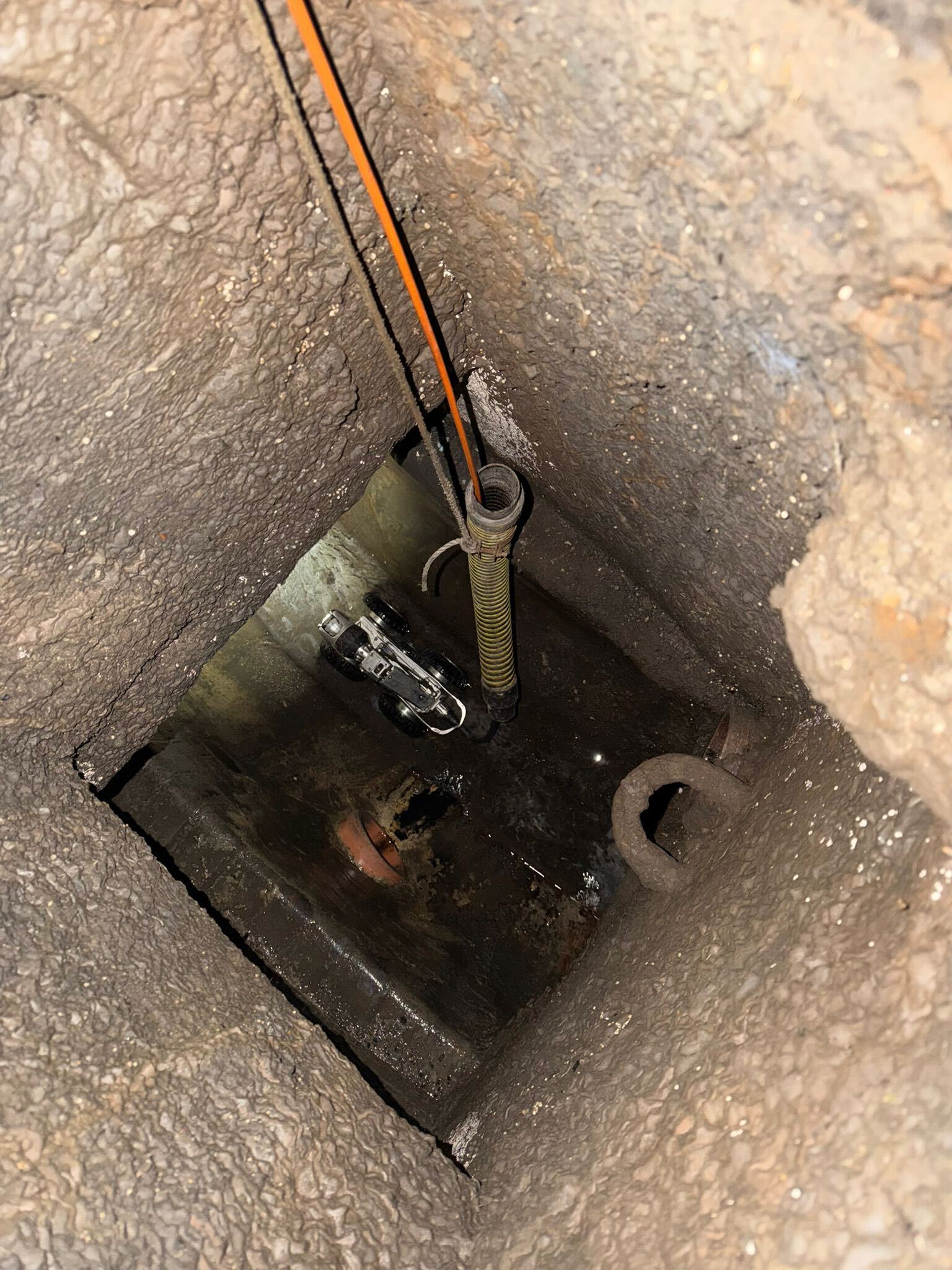 Commercial CCTV drain survey carried out to determine pipe defects in Newbury